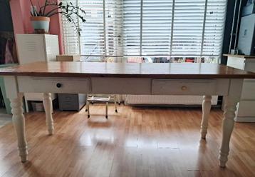 gratis grenen eettafel brocante look