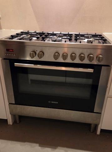 BOSCH 6-pits fornuis met defecte oven