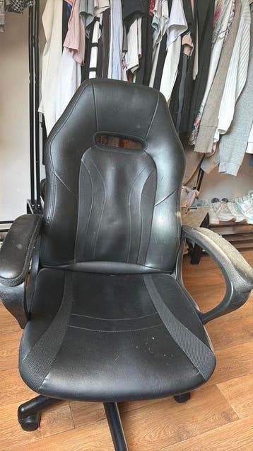 2 bureaustoelen gratis