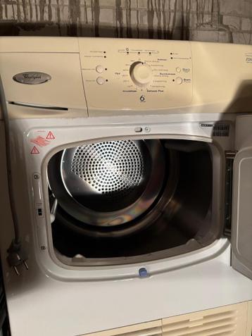 Wasmachine + aparte droger gratis af te halen