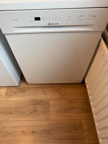 Bauknecht  vaatwasser GRATIS OPHALEN