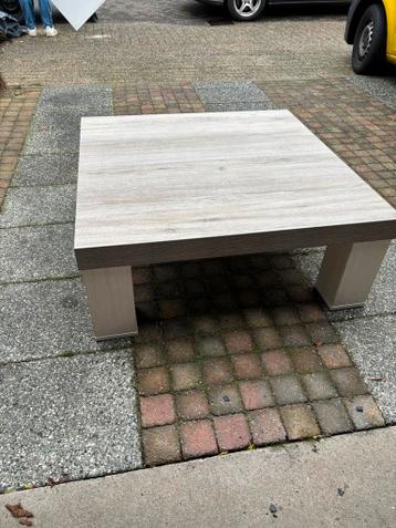 Salontafel 1x1 meter - Afhalen Papendrecht