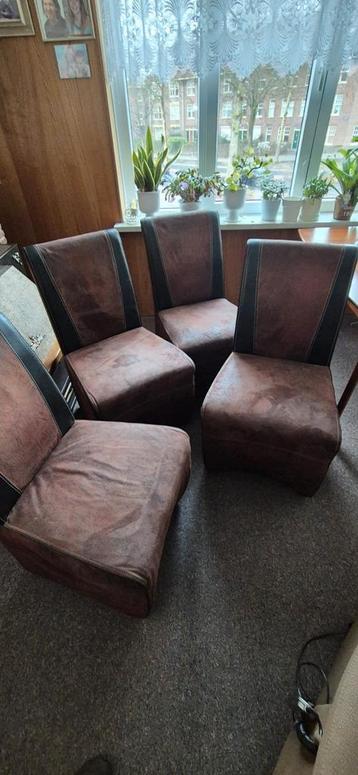 Set van 4 Robuuste Stoelen