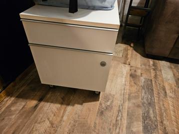 Gratis ladekastje / nachtkastje