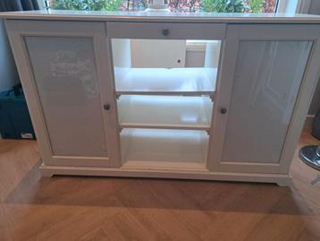 Gratis af te halen Buffetkast/tv kast wit