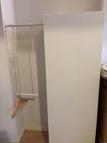 Gratis ophalen! Ikea kledingkast met hanggedeelte