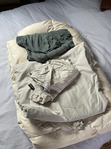 Donzen dekbed en beddengoed 200x200