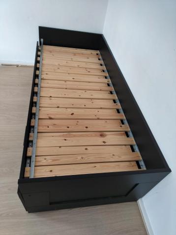 Ikea Uittrekbaar Bed - Ideaal voor Logees!