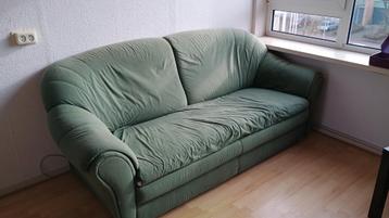 Groene 2-zits bank - Gebruikt