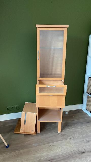 Gratis badkamerkastje