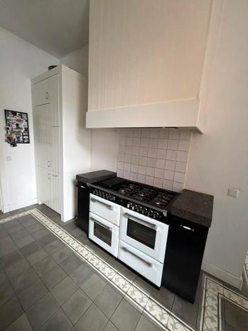 Vrijstaand gasfornuis met 5 kookzones