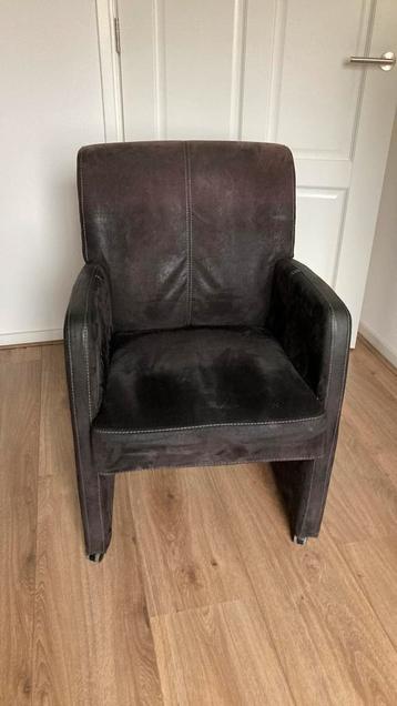 Keuken stoelen heel donkerbruin