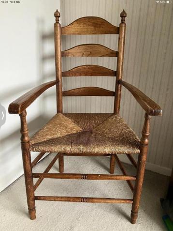 Antieke stoel gratis af te halen