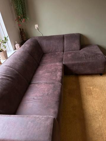 Mooie bruine hoekbank gratis zondag ochtend ophalen