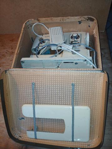 vendomatic naaimachine b775