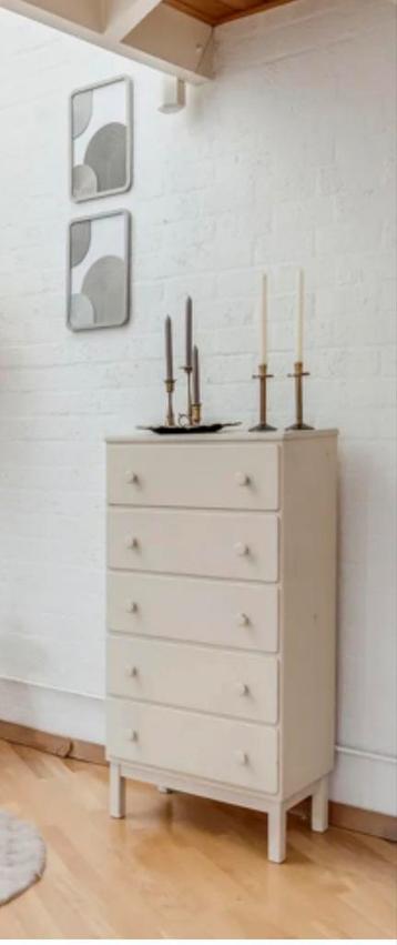 Zandkleur Ladekast met 5 Laden, ophalen morgen in Ngein