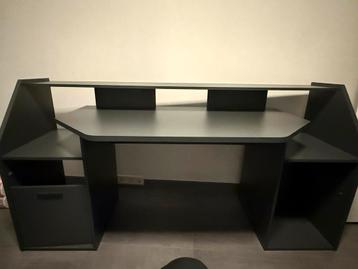Gaming bureau 180x70cm - Gratis af te halen!