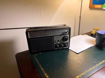 Philips transistor radio