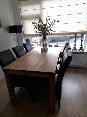Eetkamertafel en stoelen GRATIS ophalen!