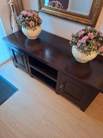 Gratis prachtig dressoir