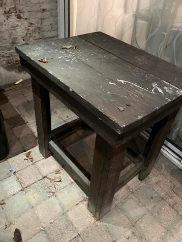 Houten Tafeltje - Gratis Af te Halen