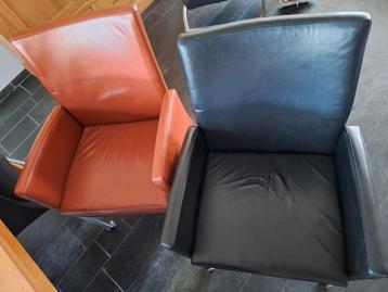 Set van 6 lederen eetkamerstoelen