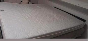 Gratis 2-persoons matras ophalen