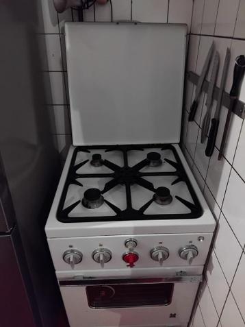 Etna gasfornuis met oven - Gratis