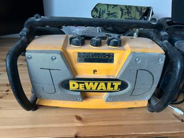 DeWalt Bouwradio - Robuust en Krachtig!