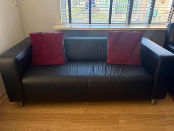 Nette zwarte 2-zits bank