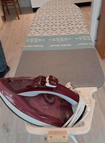 Gratis Strijkijzer met brede strijkplank