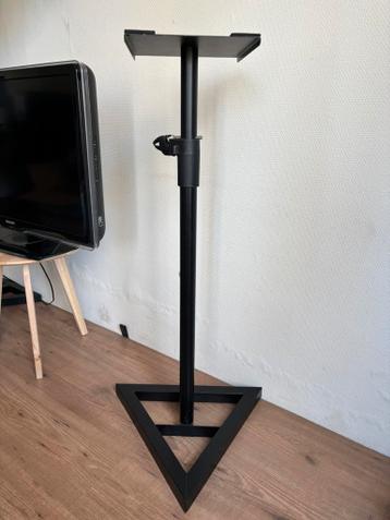 Boxen standaarden - gratis op te halen alleen dit weekend!