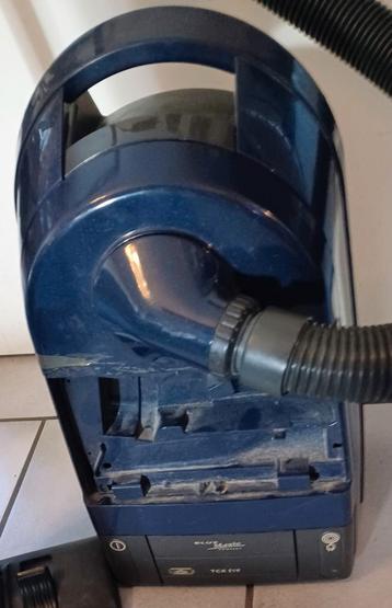 Philips Stofzuiger Type: TCX 519/B-Lees Text Aub