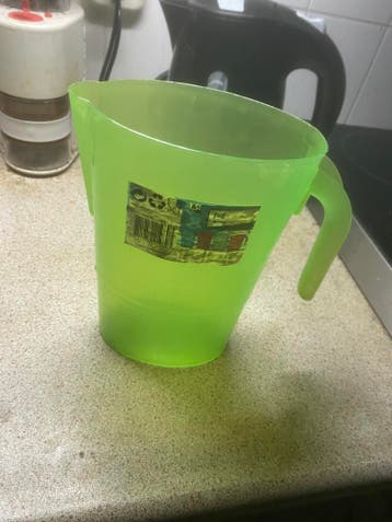 Waterkan 1,5 ltr gratis