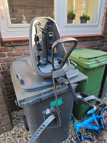 Gratis Thule Fietsstoeltje - Achterzitje