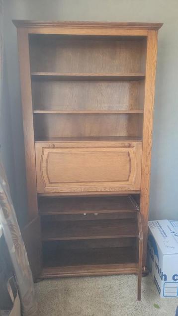 Gratis boekenkast/secretaire - 183x90.5 cm
