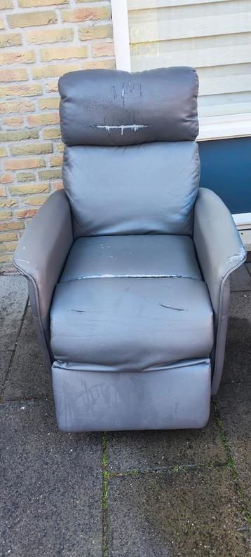 Gratis af te halen: Gebruikte Elektrische relaxstoel