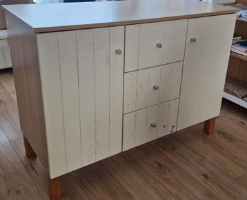 Commode / Dressoir met lades en deuren