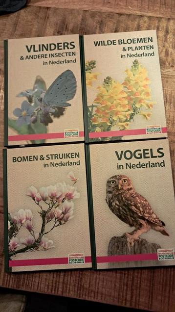 Natuurboeken serie - Vlinders, Bloemen, Vogels, Bomen