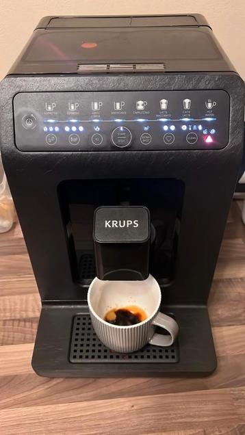 Krups bonenmachine Type EA897 (storing)