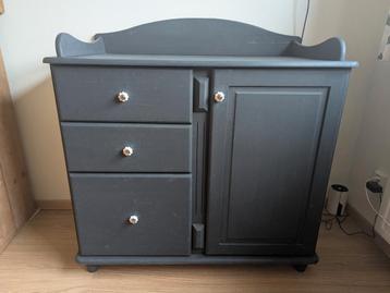 Leuke commode - Opknapper - gratis op te halen