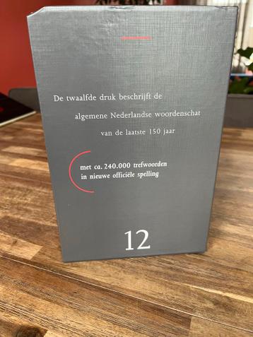 Van Dale Groot Woordenboek der Nederlandse Taal (3 delen)