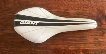 Gratis: Giant Fietszadel