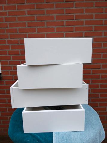 4 lades ikea komplement