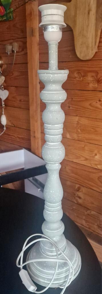 Lampenkap voet 65 cm hoog, gratis af te halen