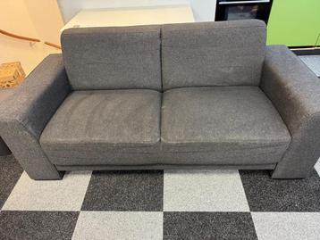 Grijze tweepersoonsbank - Gratis ophalen!!