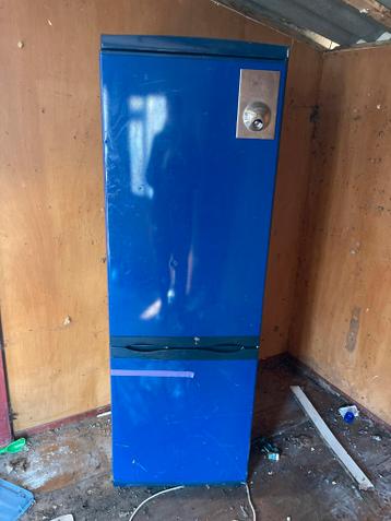 Blauwe Koelkast met Vriesvak - Gebruikt