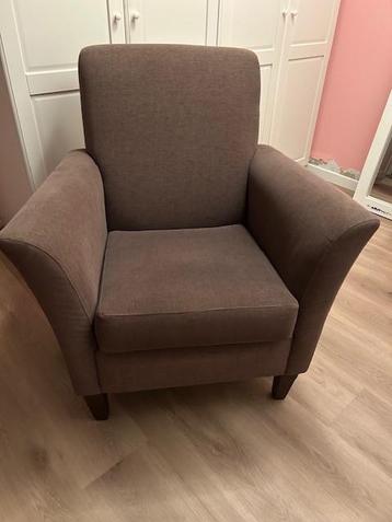 Stoffen taupekleurige fauteuil