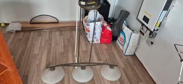 Eettafellamp. In hoogte verstelbaar.