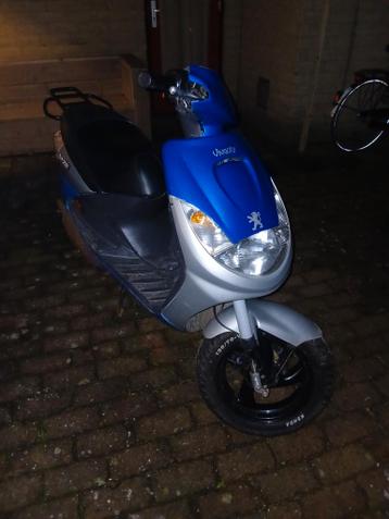 (GEZOCHT) Peugeot vivacity 50cc 2t brom vertanding